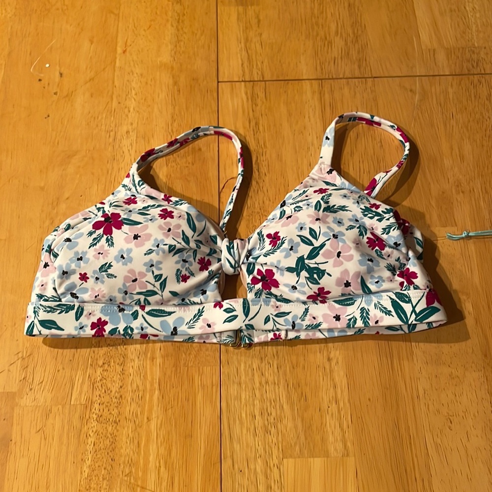 Bikini top
